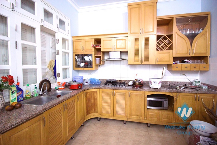 Nice and affordable 5 bebdroom villa to rent in Ciputra